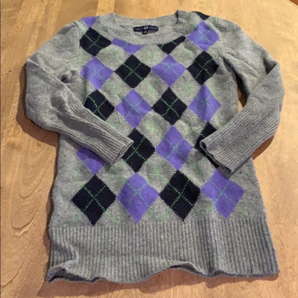 Gap argyle sweater